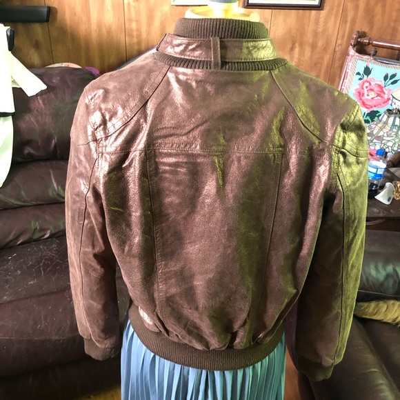 Identify Bronze Metallic Leather Jacket - Picture 6 of 14